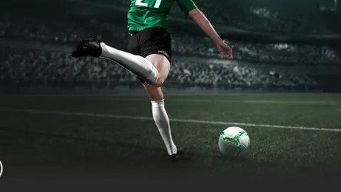 皮特森30分领军，新疆豪夺14连胜，西尔扎提和曾凡博各获18分同助胜局