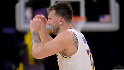 杜兰特连续三场客场缺阵恐影响奖项竞争，剩余四场最多可缺席一场